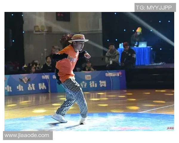 专访街舞教练杨芳揭秘成功秘诀与舞者成长之路 专访街舞教练杨芳揭秘成功秘诀与舞者成长之路