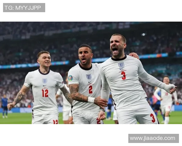 广州足球队在欧锦赛中的灵活战术与表现分析