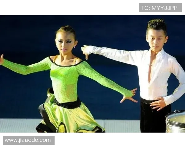 成都街舞队速度对比深度解析与精彩表现全景展示