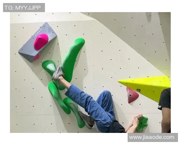 杭州攀岩队在世界街舞大赛中以69分稳居积分榜首位