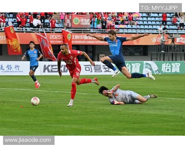 武汉飞盘队边路渗透分析:优劣势与战术调整探讨