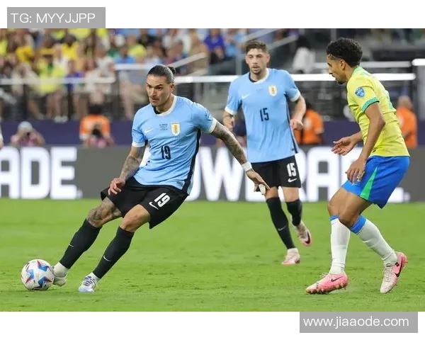 乌拉圭与巴西足球对决历史回顾与战术分析