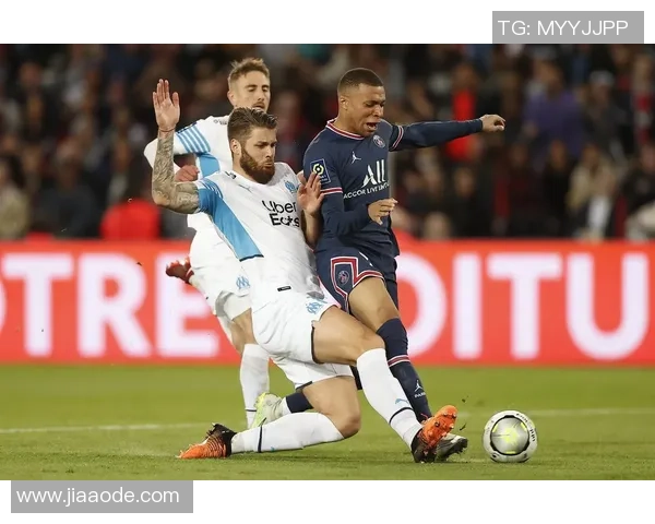 巴黎圣曼与马赛的巅峰对决谁将赢得法甲荣耀之战